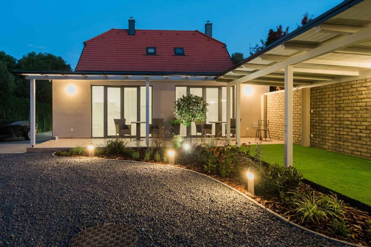 Villa Strokay - Few Minutes Walk From Lake Balaton Keszthely Extérieur photo