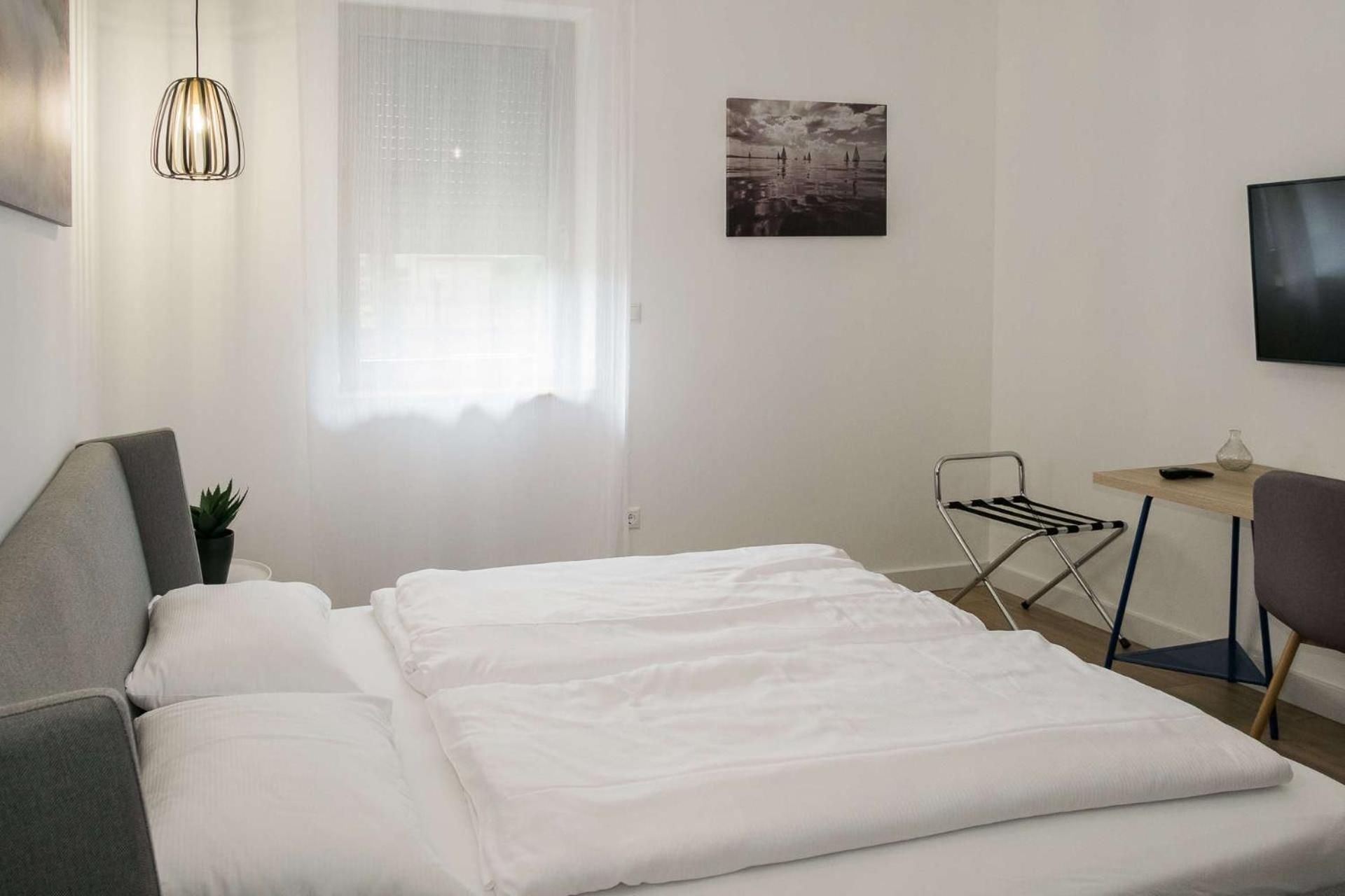 Villa Strokay - Few Minutes Walk From Lake Balaton Keszthely Extérieur photo